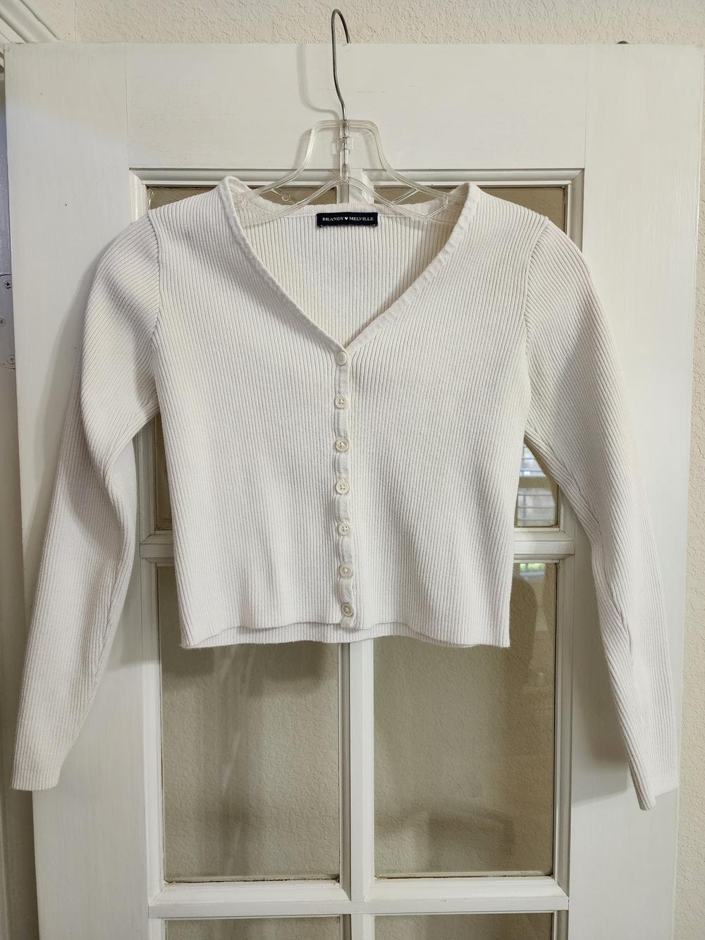 Brandy Melville Collin Cardigan S White Ribbed V Neck MH378G